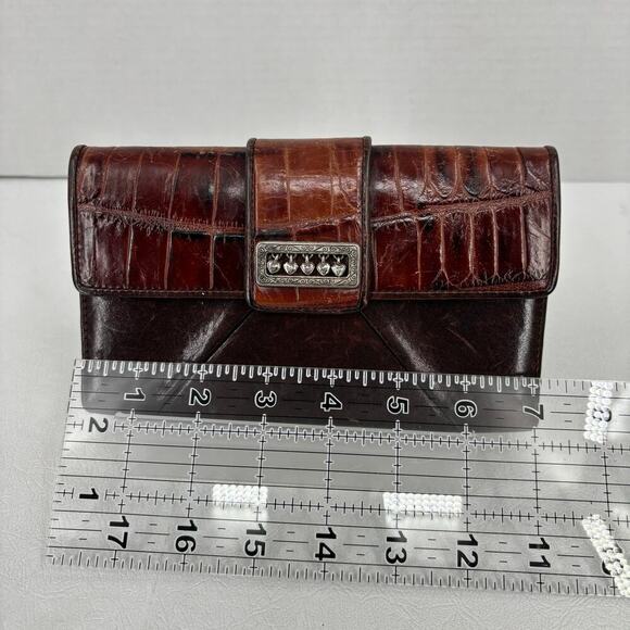 Brighton Wallet Brown Reptile Embossed Leather Floating Heart Folding Checkbook - Picture 8 of 9